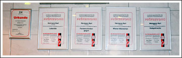 Pr&uuml;fzeugnisse der Metzgerei Karl